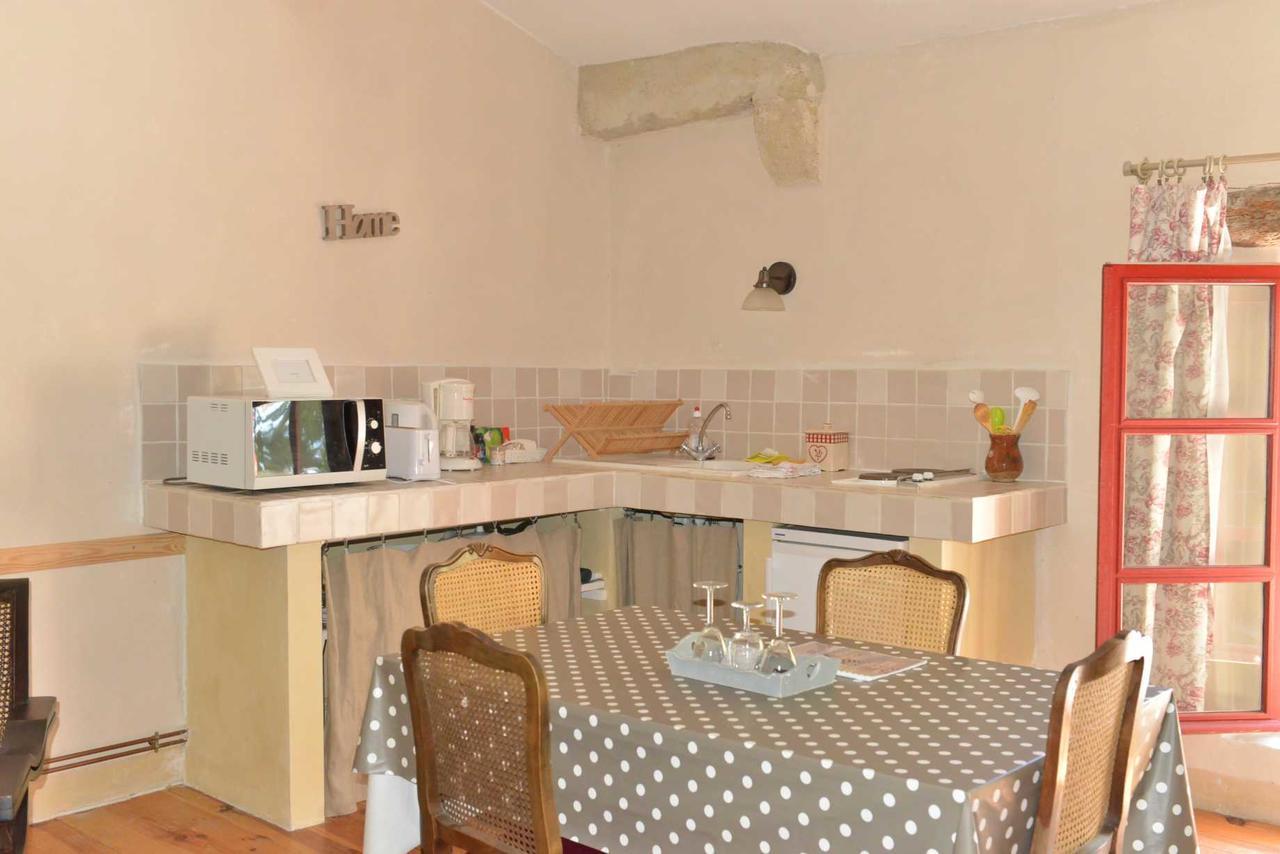 Mas Du Notaire Apartment Gallician Exterior photo